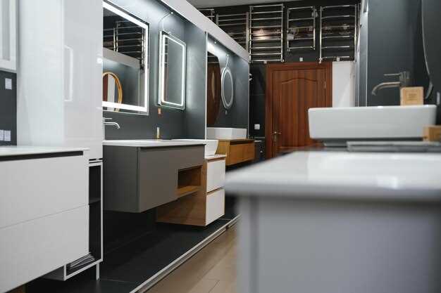 При выборе стоит учитывать компонентный состав и технологию обработки. Мягкие древесные волокна или шпатлевка на их основе, даже при специальной обработке, хуже сопротивляются влаге по сравнению с композитами, содержащими синтетические полимеры. Дополнительные слои лака или эмали на поверхности создают защитный барьер, сохраняющий изделие от неконтролируемого воздействия влаги и снижая риск отслаивания покрытия со временем.