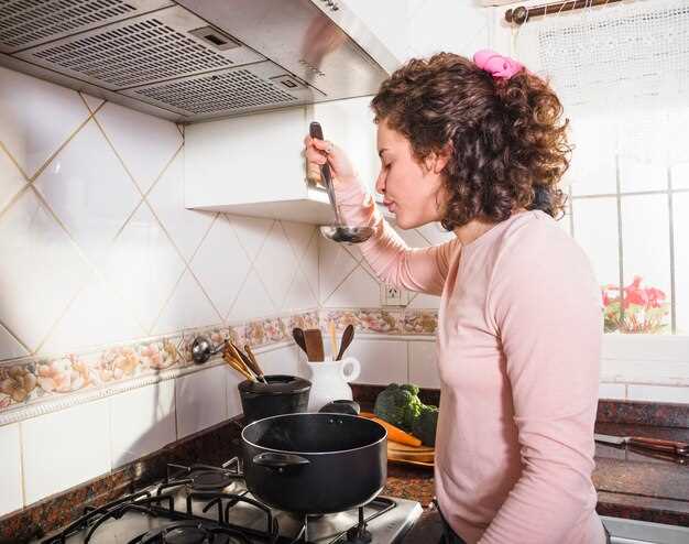 Также стоит учитывать особенности планировки помещения: наличие окон, дверных проемов и их штатных возможностей для естественной вентиляции. Для узких и длинных кухонь со сложной планировкой увеличиваются требования к мощности вытяжных систем, чтобы обеспечить равномерную циркуляцию воздуха по всей площади. Высокая температура приготовления или наличие систем вентиляции во время работы обеспечивают более комфортное пребывание и предотвращают накопление неприятных запахов и паров.