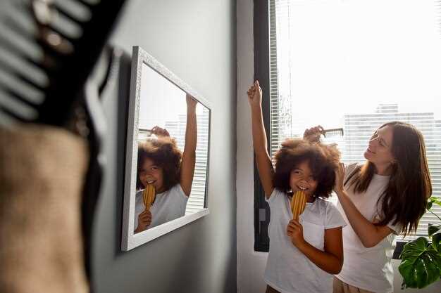 Использование зеркал для усиления естественного освещения и создания светлого интерьера